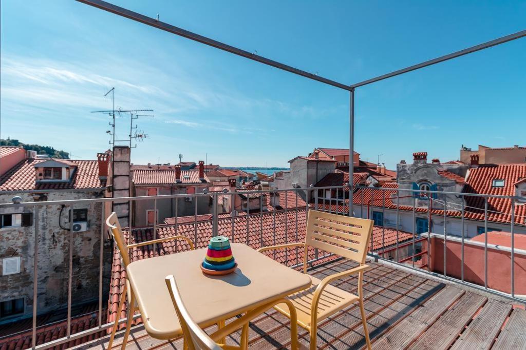 Apartments Artemus Music Piran Eksteriør billede
